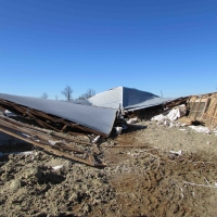 agricultural building failure: example 1